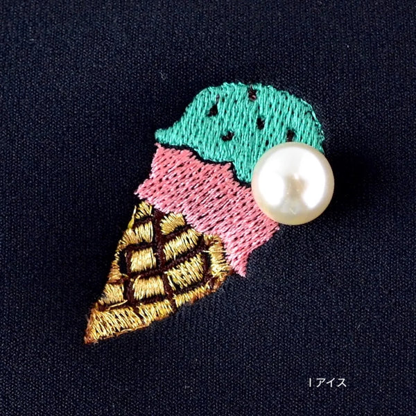 【一部予約】ネイプルズ モチーフ刺繍ポーチ -Sサイズ- PO-155EM-S