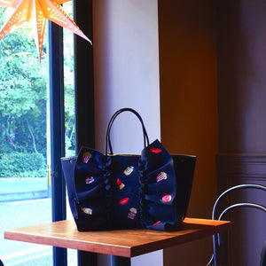 【SOLD OUT】L ネイプルズ ラッフルモチーフ刺繍トート-Lサイズ- TT-288EM-L