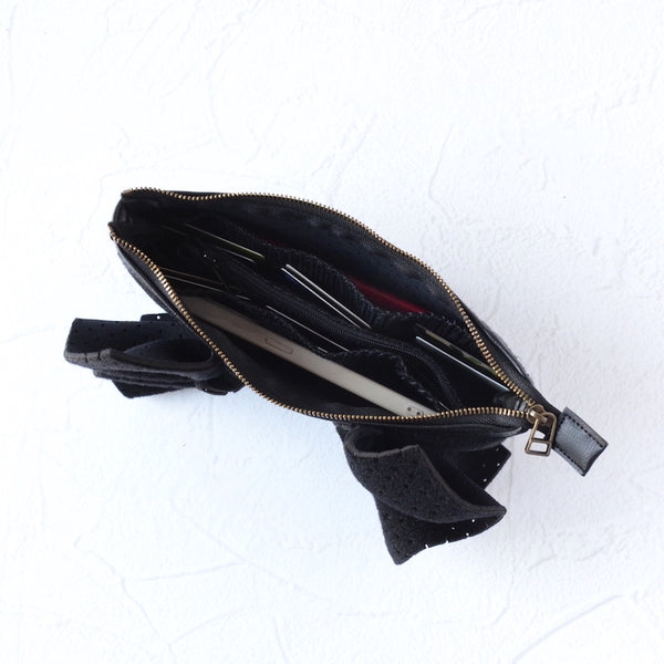 【予約】ネイプルズラッフルポシェットウォレットパンチング PO-477PU