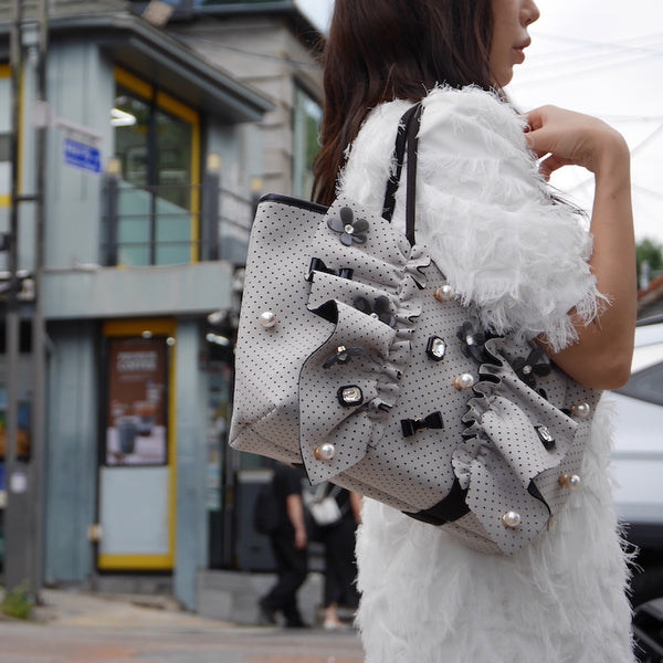 【予約】M ネイプルズラッフルトート-midiumサイズファスナー- パンチング TT-288PU-MBSF